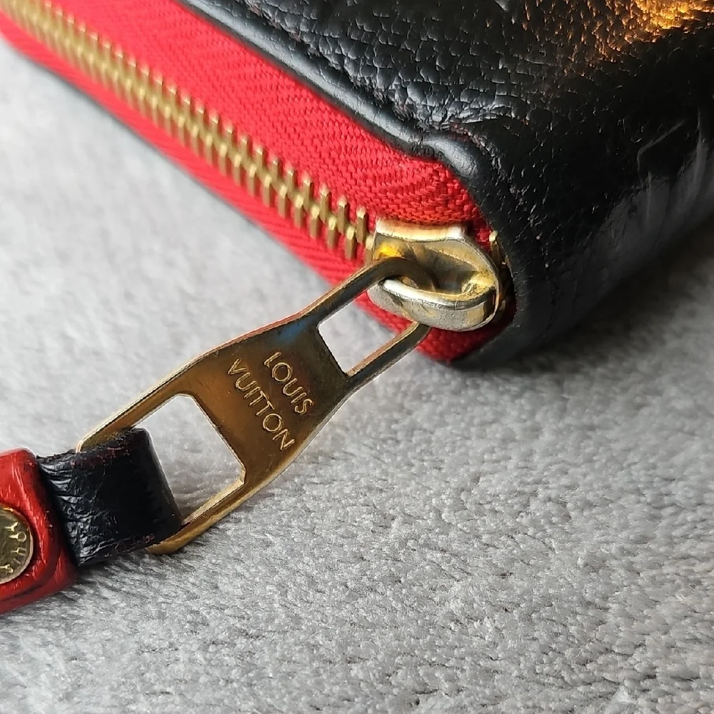 Limited Edition Louis Vuitton Black Leather Monogram Long Wallet - Picture 3 of 15